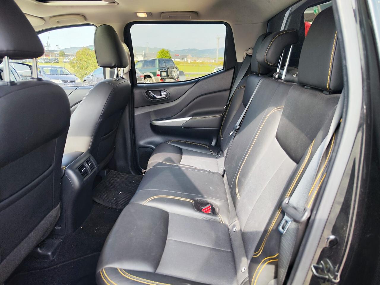 Nissan Navara 2.3 dCi 190 CV 7AT 4WD Double Cab N-Connecta