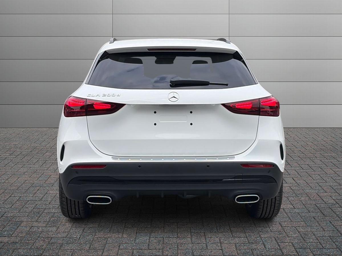 Mercedes-Benz GLA 200 d