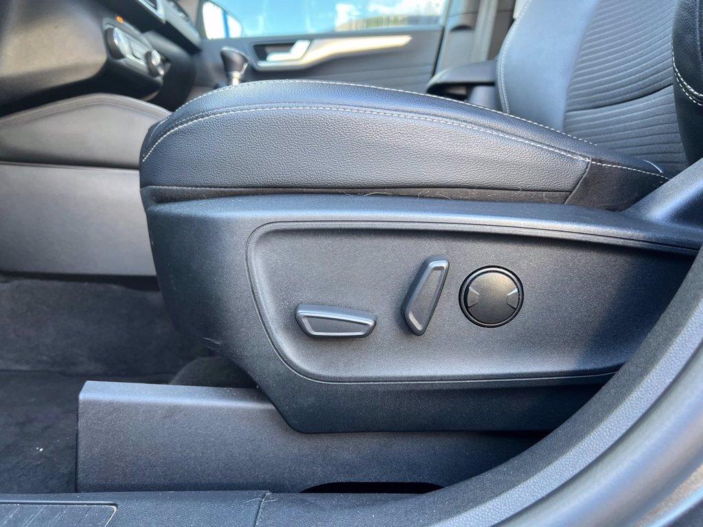 FORD Kuga 1.5 EcoBoost 150 CV 2WD Titanium X del 2023