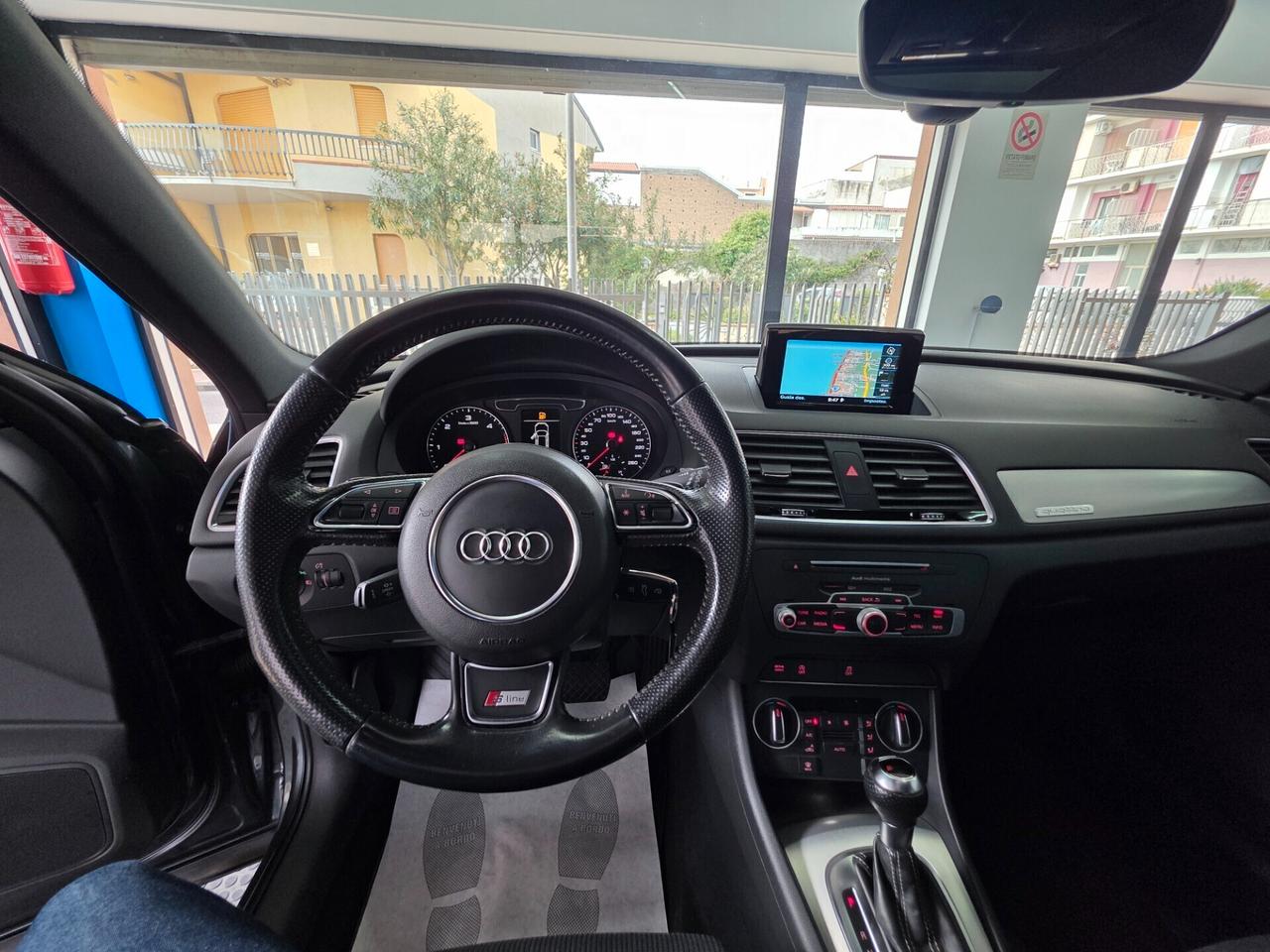 Audi Q3 2.0 150cv quattro Sline TETTO IVA ESPOSTA