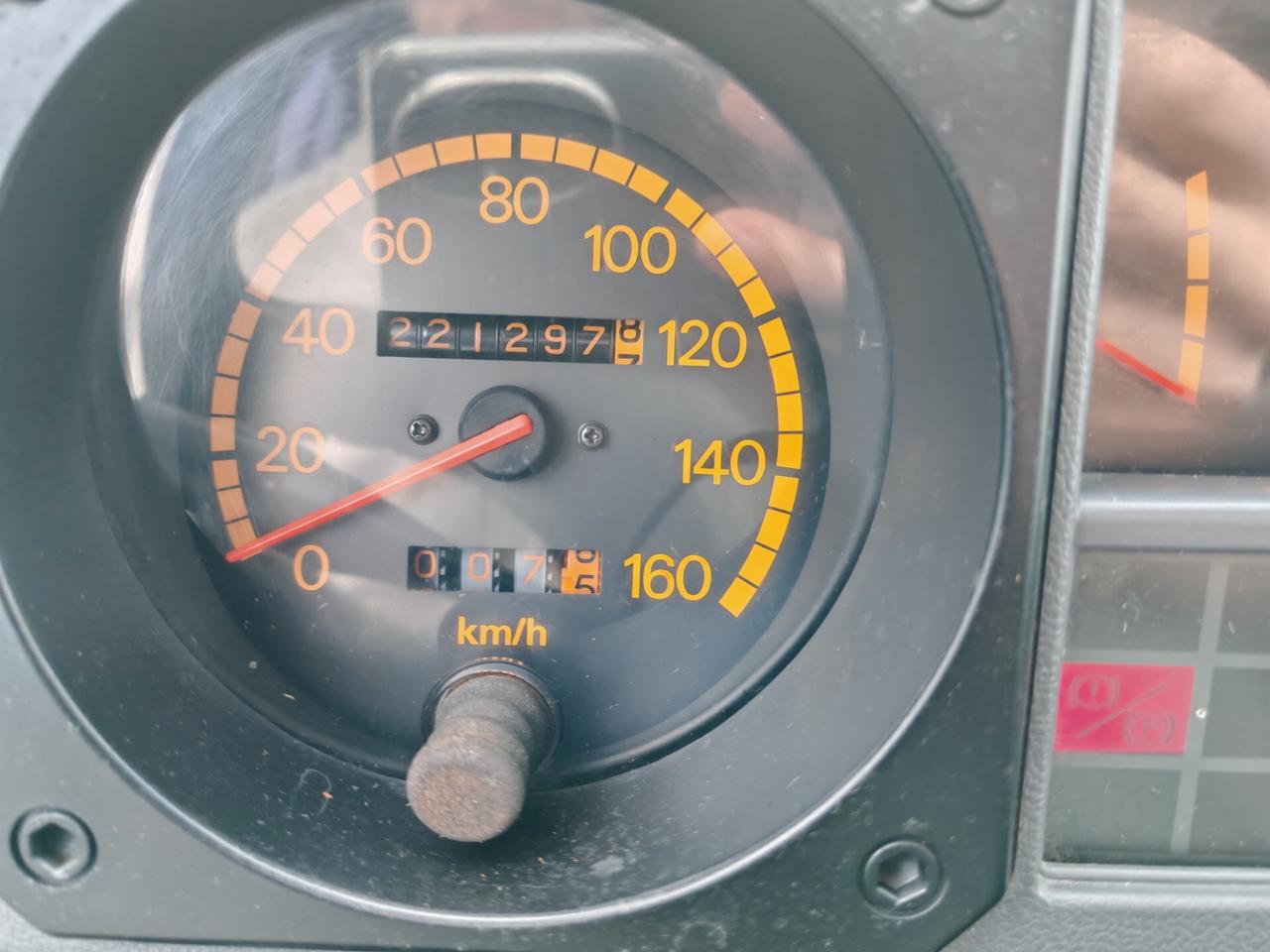 Mitsubishi Pajero 2.5 TDI Metal-top