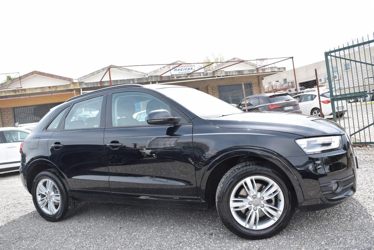 Audi Q3 2.0TDI 140CV 6M NAVI CRUISE SENSORI FULL
