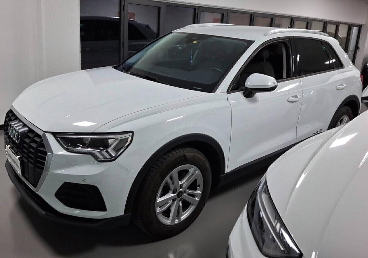 Audi Q3 35 TDI S tronic 2.0diesel 150cv uniproprietario