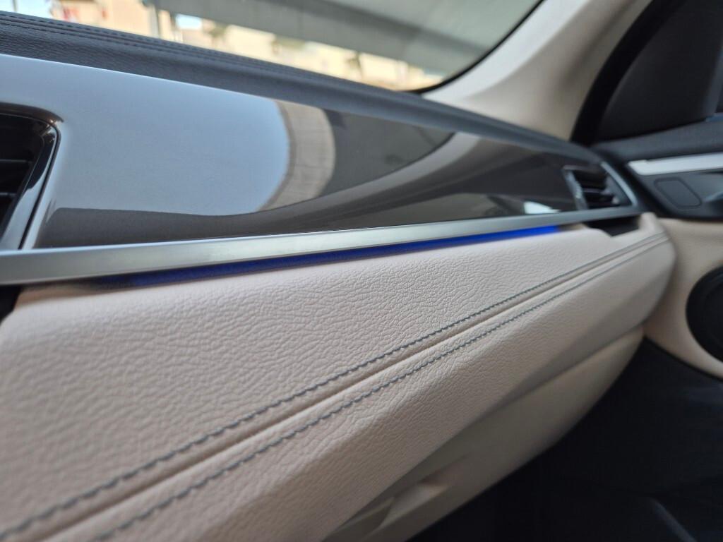 Bmw X1 s-Drive 18d X-LINE PELLE-CAMERA-LED