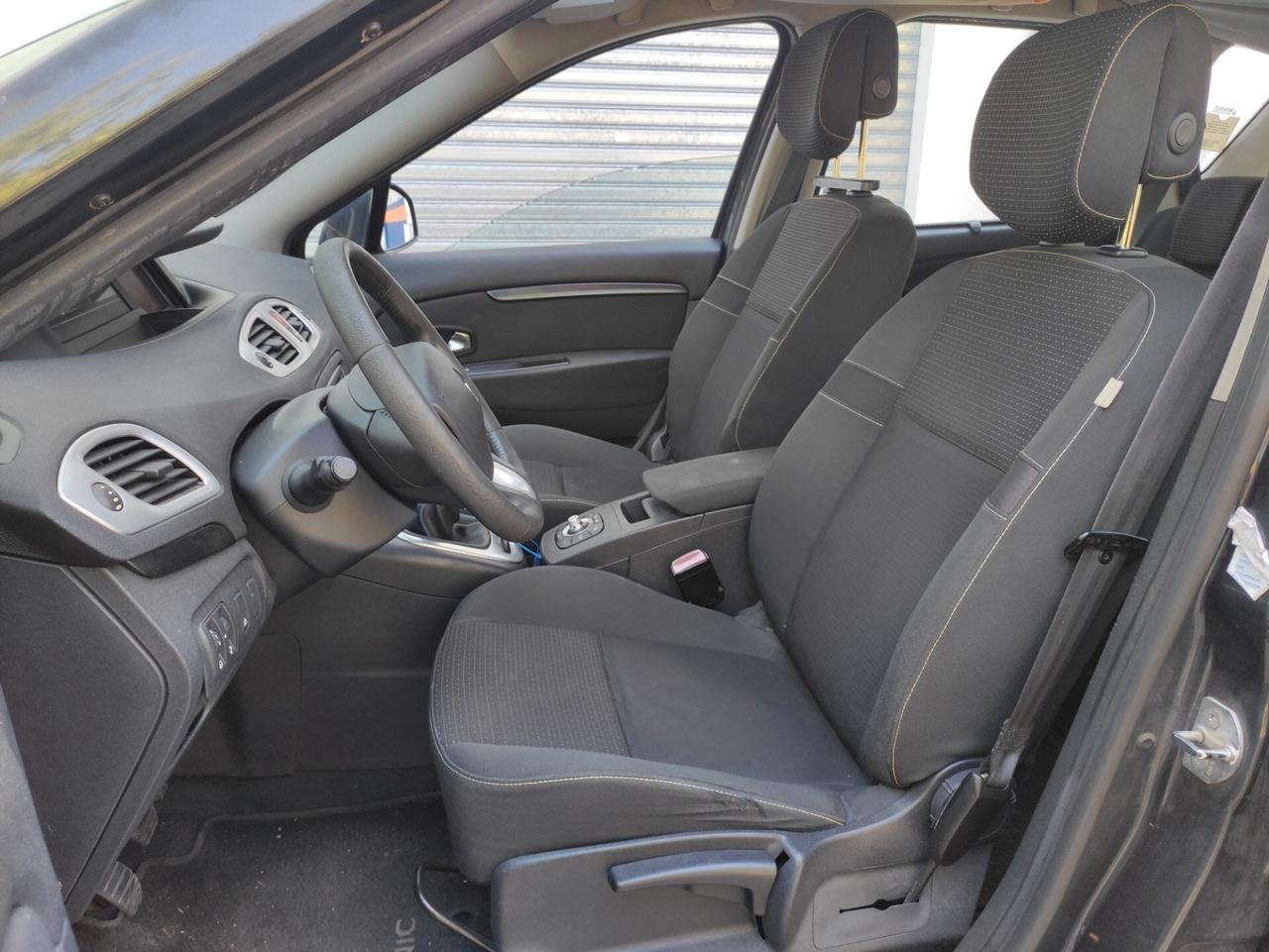 Renault Scenic Scénic X-Mod 1.5 dCi