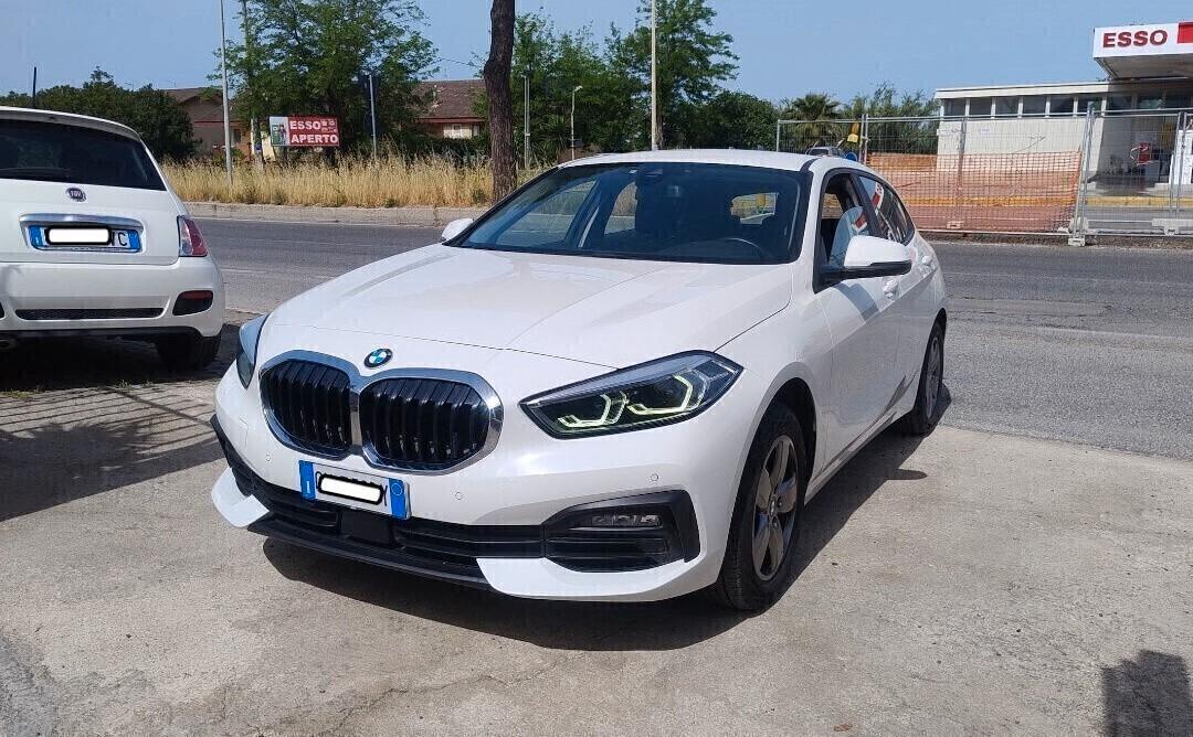 Bmw 116 116d 5p. Advantage