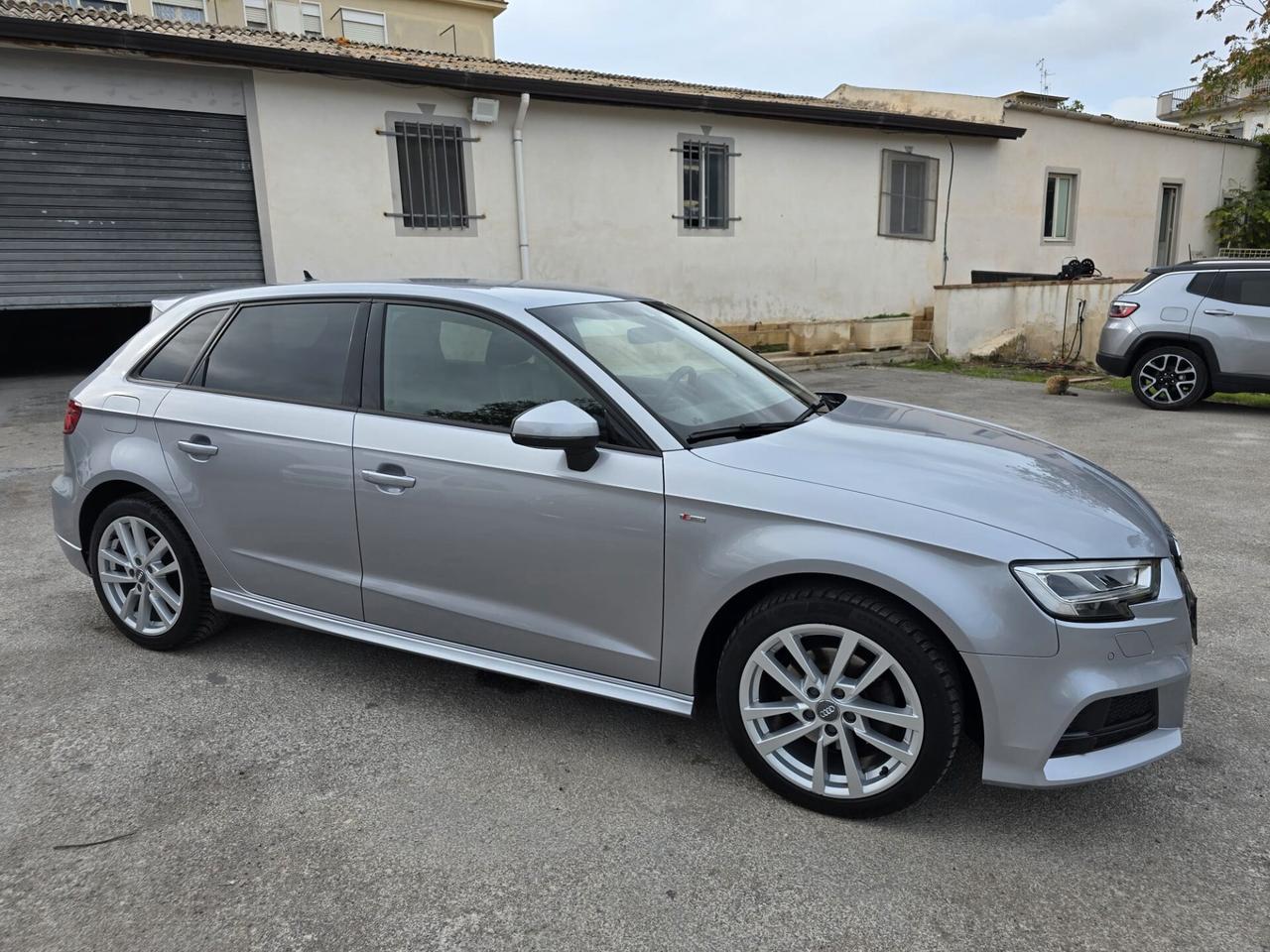 Audi A3 SPB 30 TDI S-LINE 116 cv - 2020