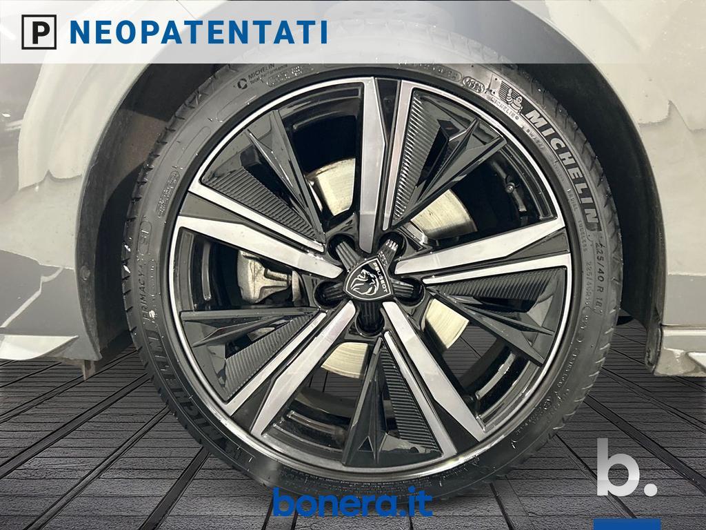 Peugeot 308 1.5 BlueHDi GT EAT8