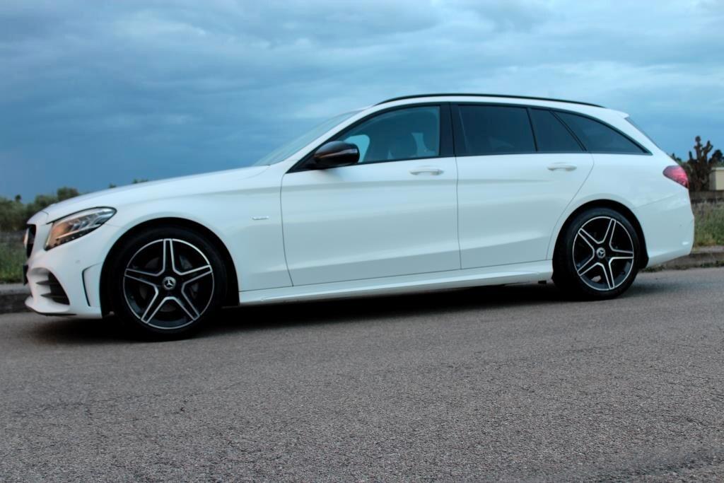 MERCEDES C220d SW Aut. *AMG Night Edition