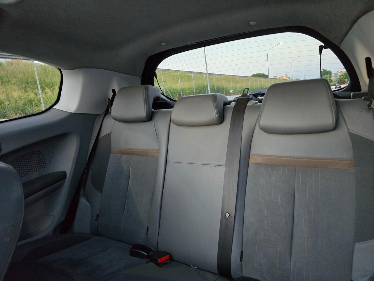 Peugeot 208 1.6 e-HDi 115 CV Stop&Start 3 porte Al