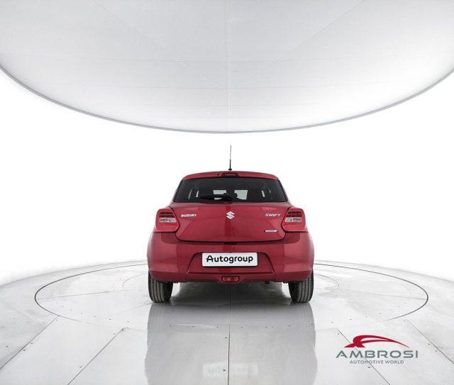 SUZUKI Swift 1.2 Hybrid Top