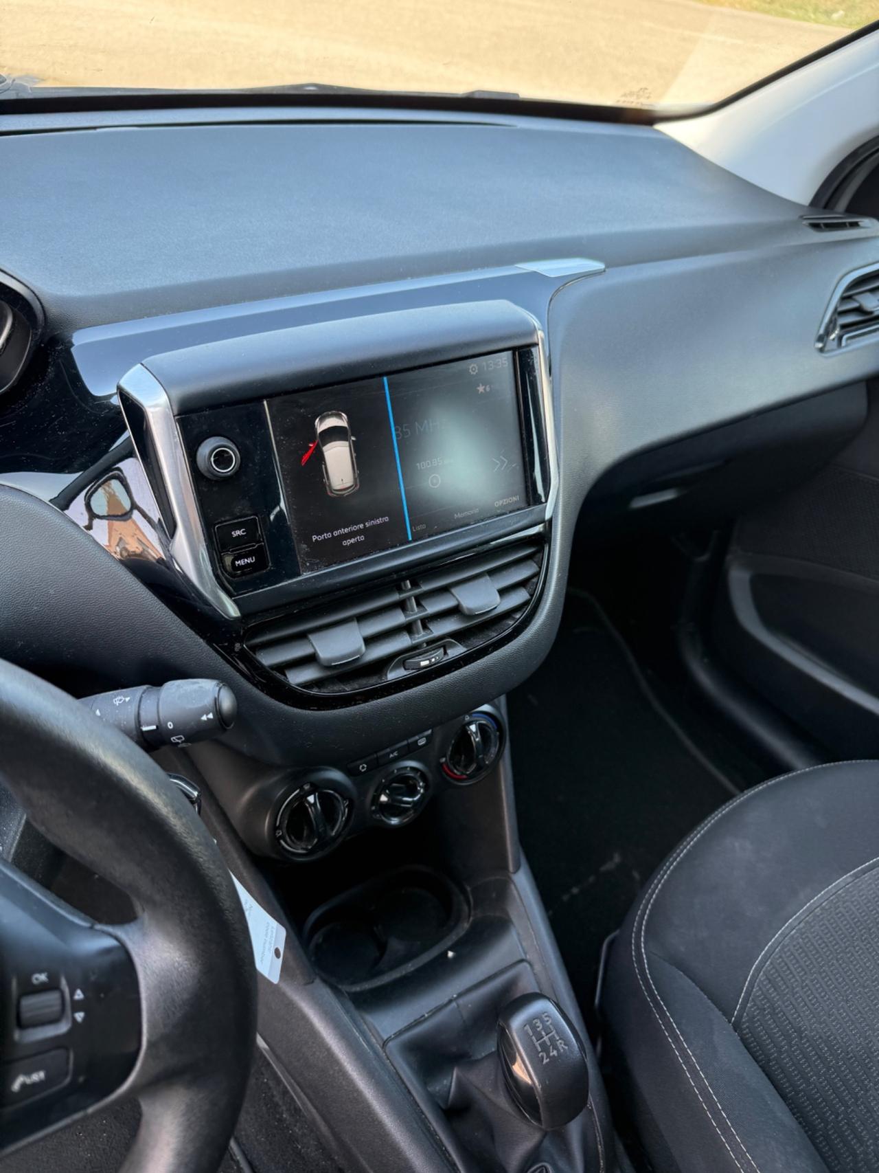 Peugeot 208 BlueHDi 75 5 porte Allure