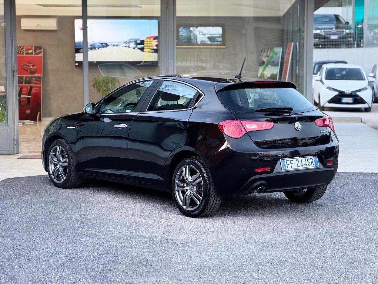 Alfa Romeo Giulietta 1.6 Diesel 120CV E6 Automatica - 2016