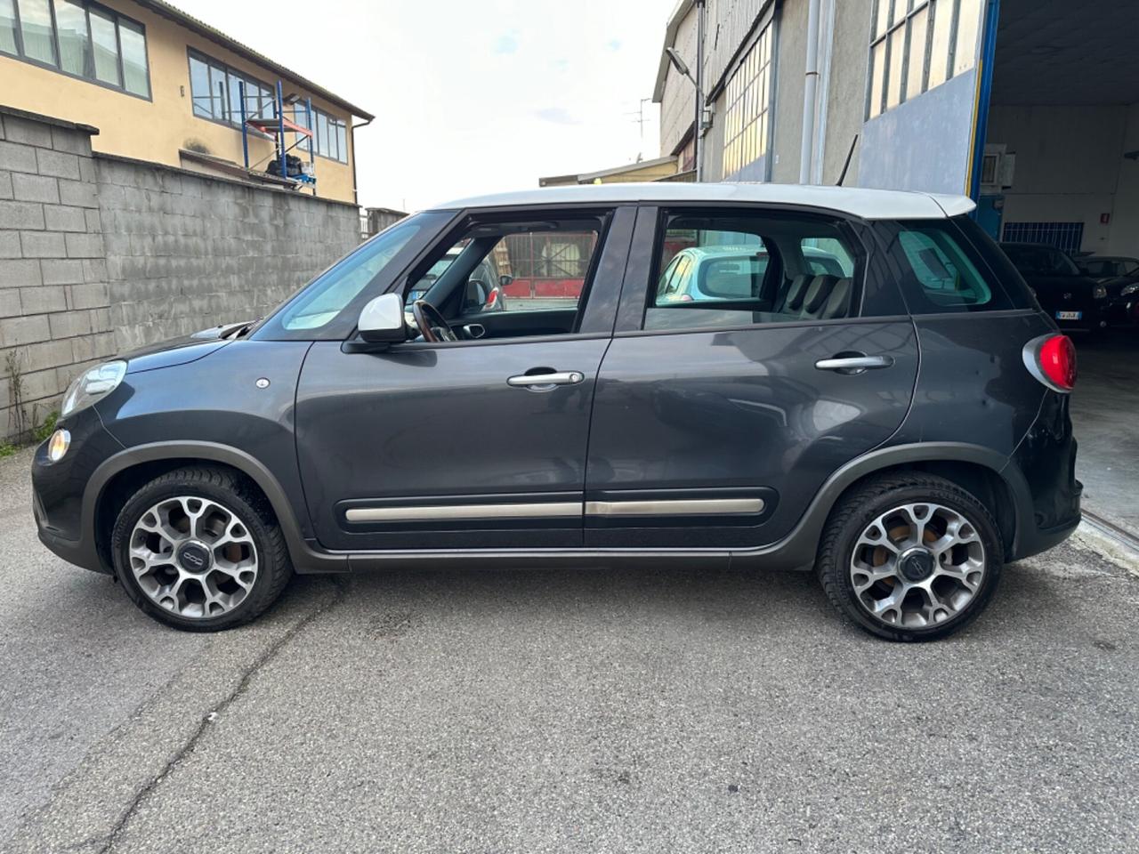 Fiat 500L 1.6 Multijet 105 CV Trekking NEOPATENTATI