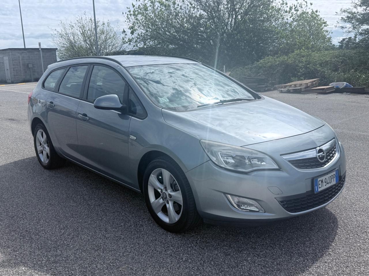 Opel Astra 1.7 CDTI 110CV Sports Tourer Cosmo