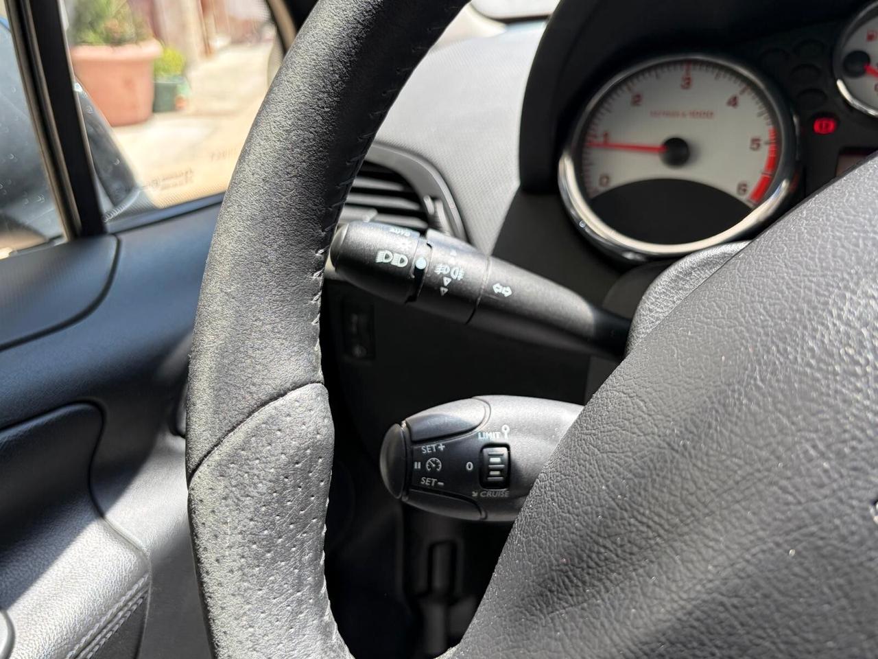 Peugeot 207 1.6 HDI 90CV 12 MESI DI GARANZIA
