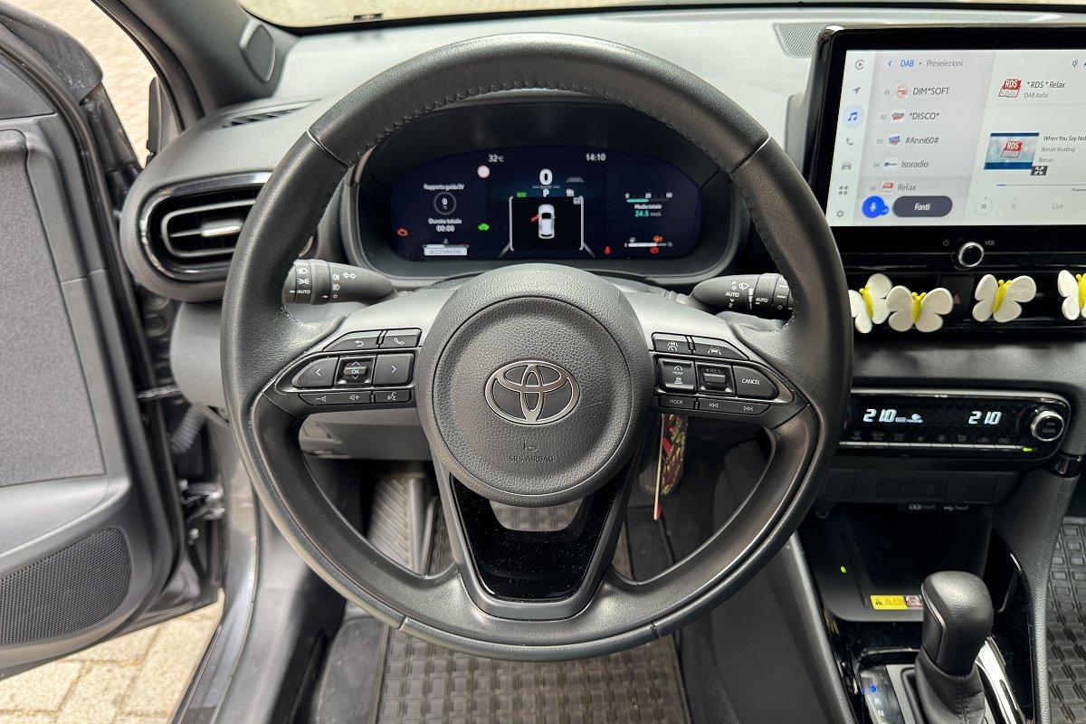 TOYOTA Yaris 1.5 130 Hybrid 5 porte Lounge
