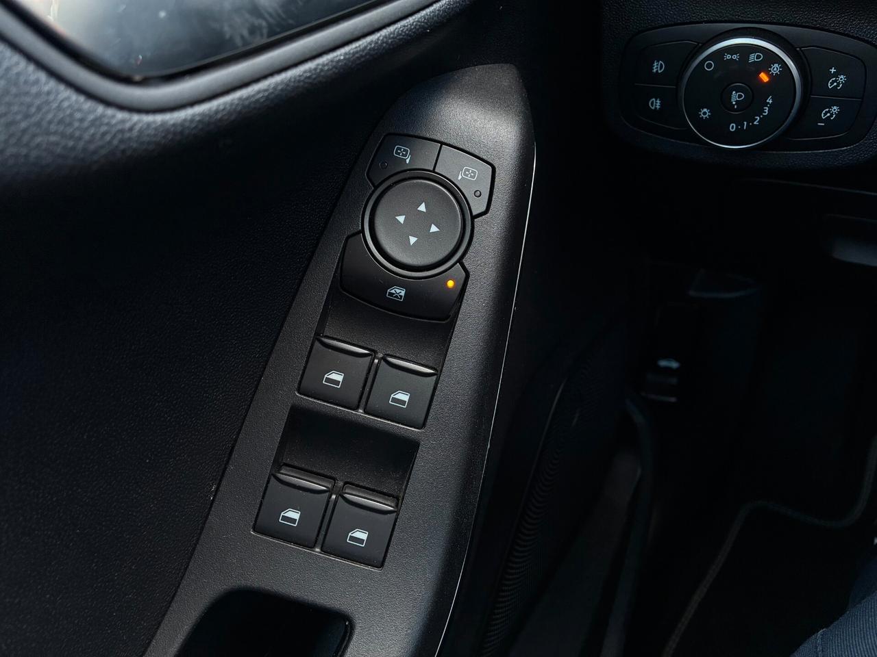 Ford Fiesta 1.1 75 CV Titanium + Comfort Pack