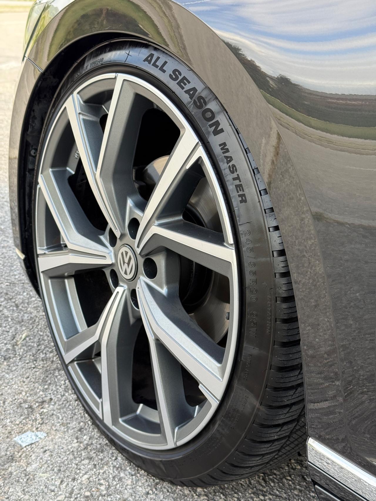 Volkswagen Passat Variant 2.0 TDI DSG Executive 20”