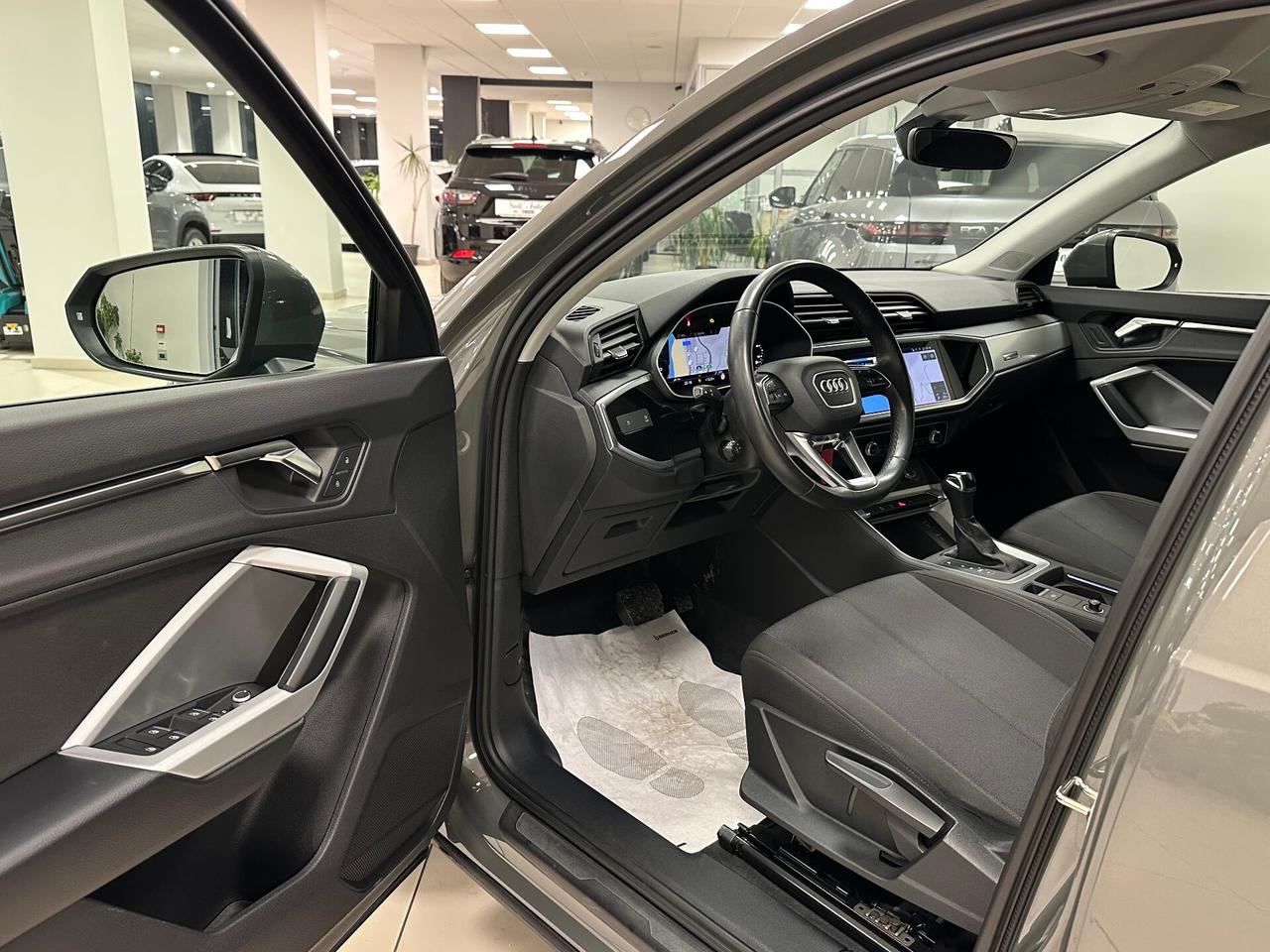 Audi Q3 35 TDI quattro S tronic 150CV Business Adv - 2022