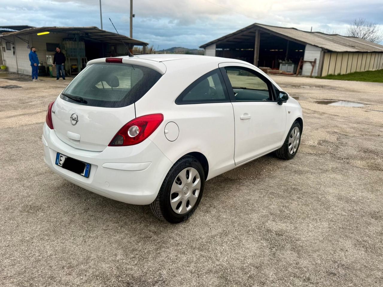 Opel Corsa 1.0 Benzina 65cv NEOPATENTATI OK