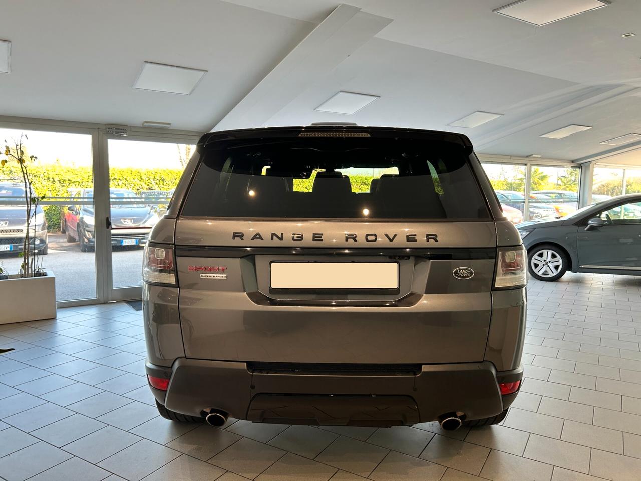 Land Rover Range Sport 5.0 V8 Supercharged HSE Dynamic