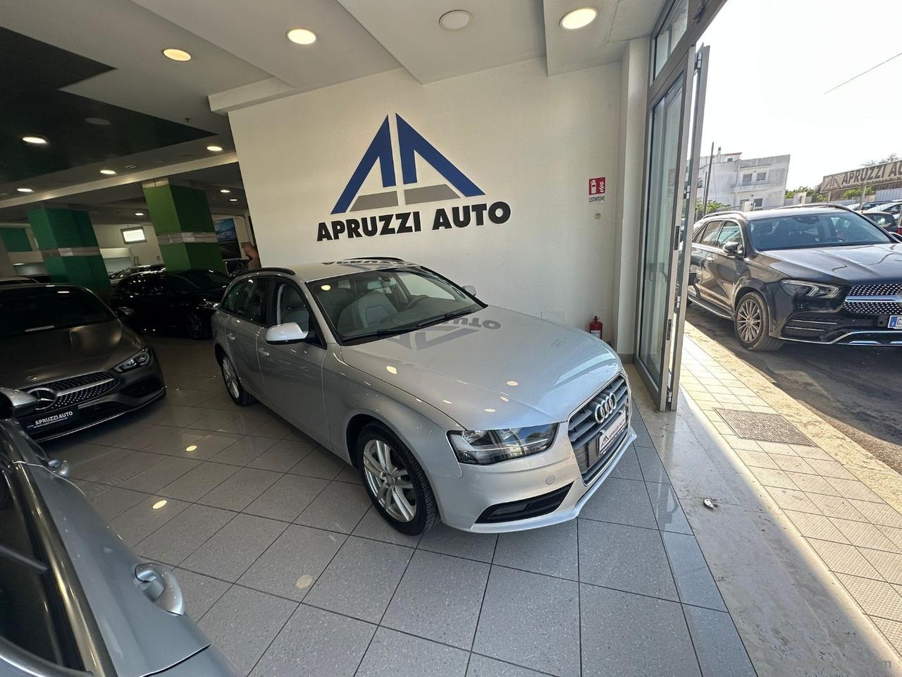 AUDI A4 Avant 2.0 TDI 143 CV Business