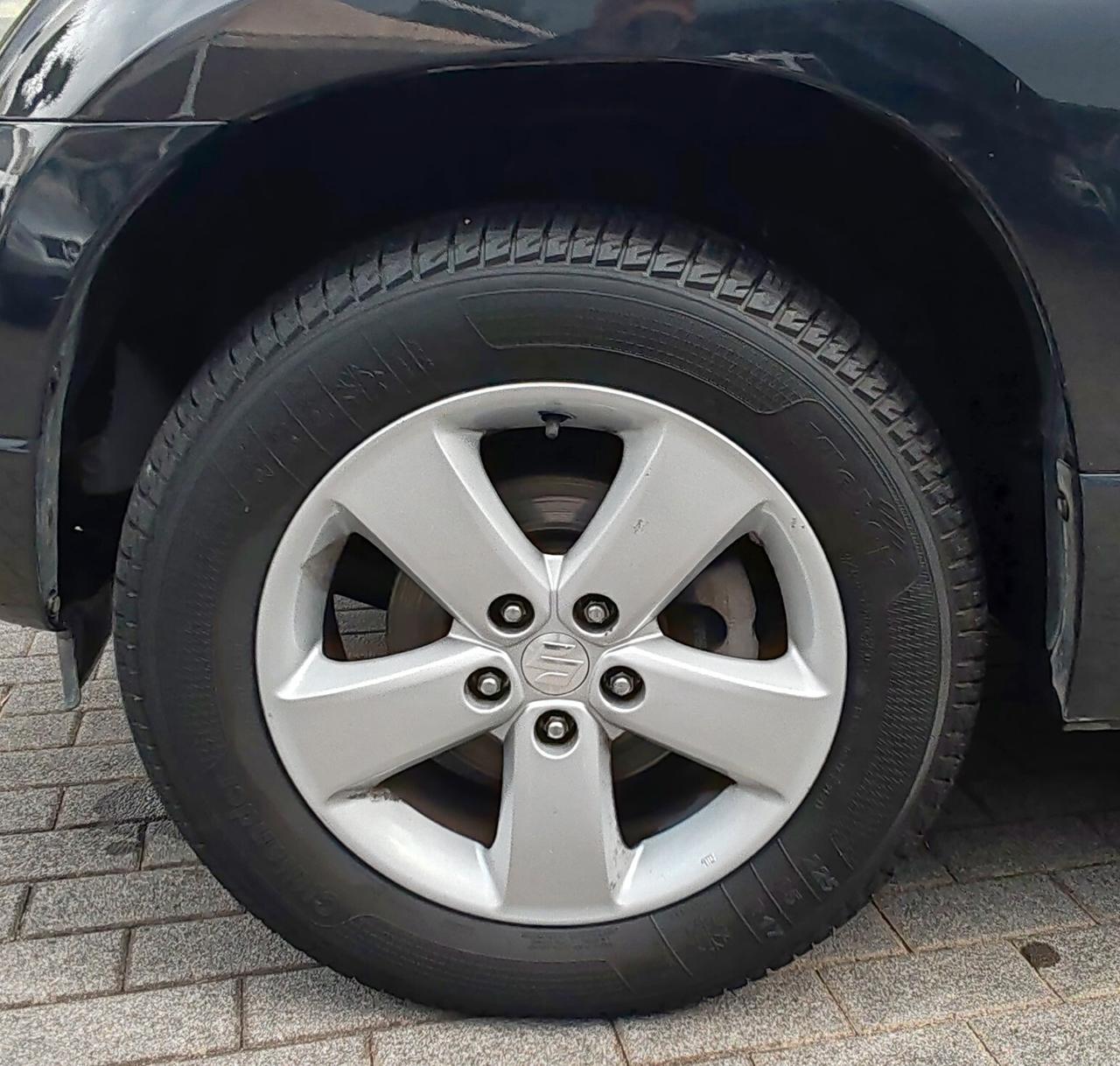 Suzuki Grand Vitara 1.9 DDiS 5P -MOTORE NUOVO-