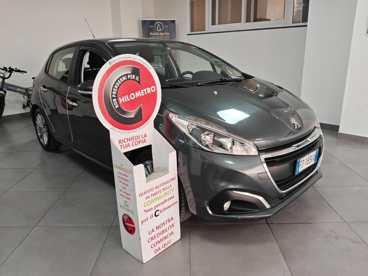 Peugeot 208 5 Porte 208 5p 1.2 puretech Active 82cv