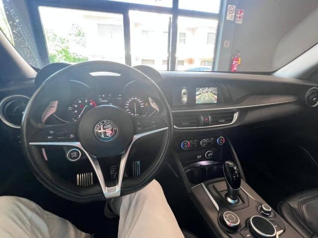 Alfa Romeo Stelvio 2.0 t First Edition Q4 280cv auto