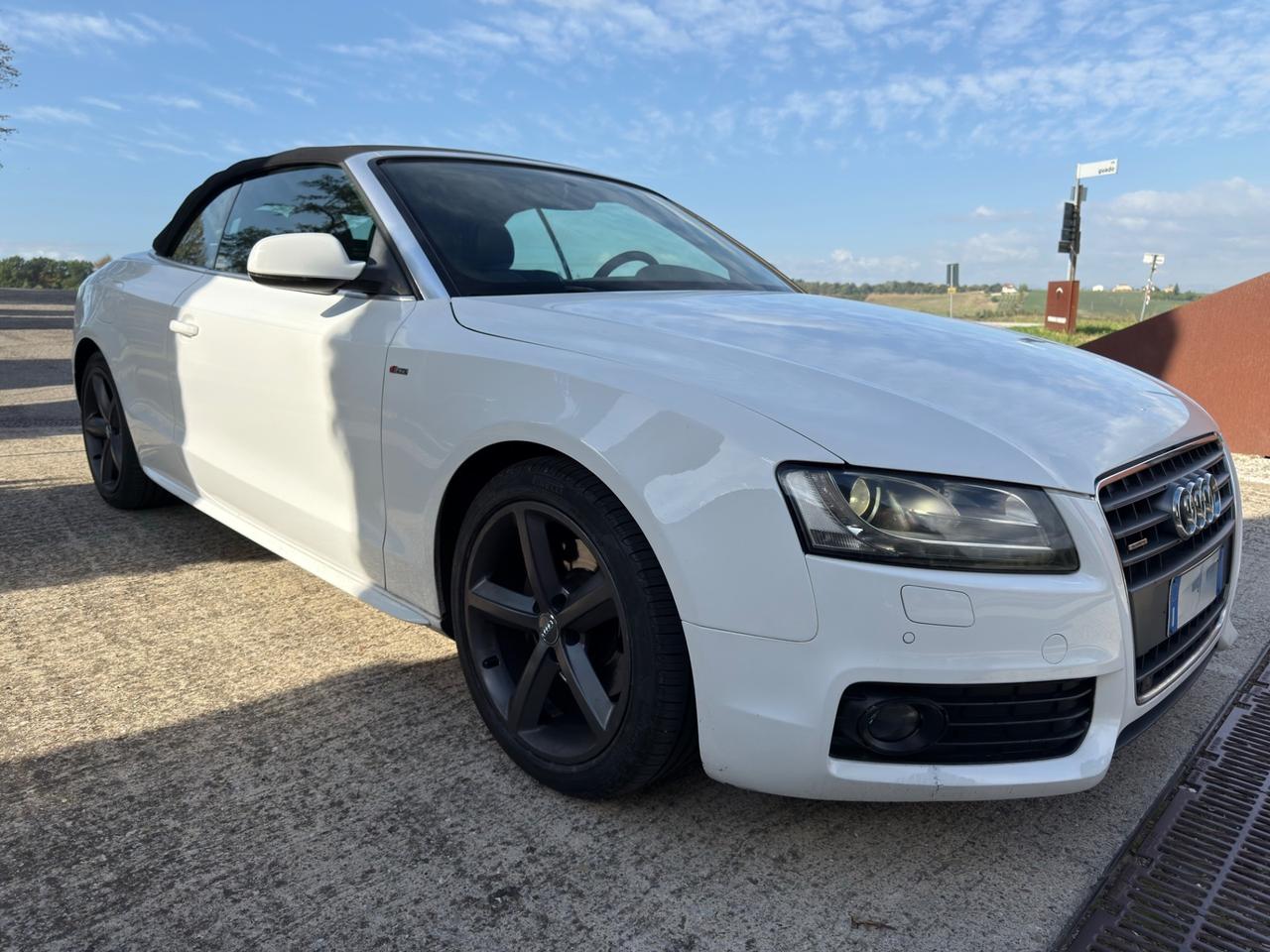 Audi A5 Cabrio 2.0 TFSI 211 CV quattro S tronic Business