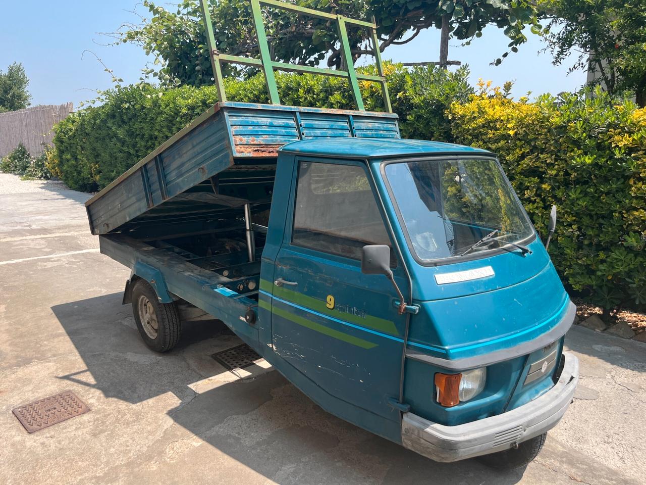 Piaggio Ape MAX 9 QUINTALI RIBALTABILE DIESEL 1991
