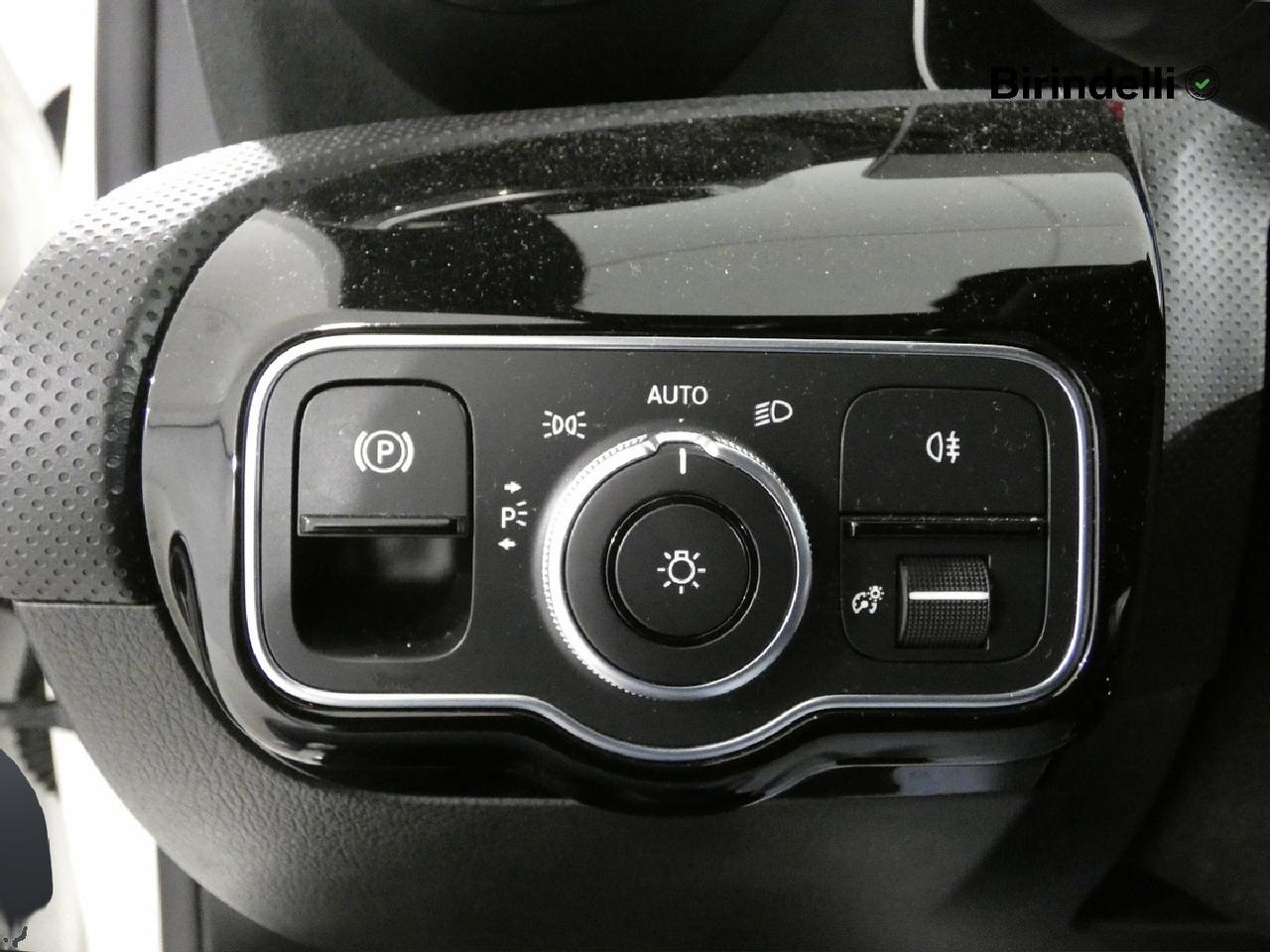 Mercedes-Benz Classe A (W177) - A 180 d Automatic Premium