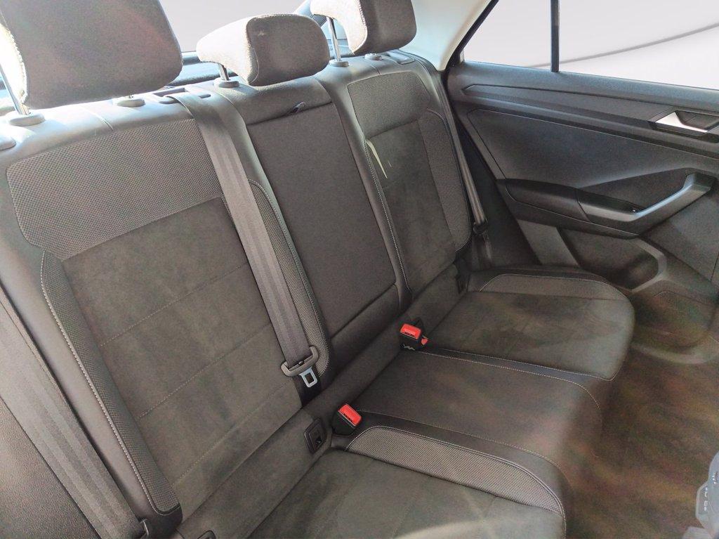 VOLKSWAGEN T-roc 1.5 tsi style del 2024