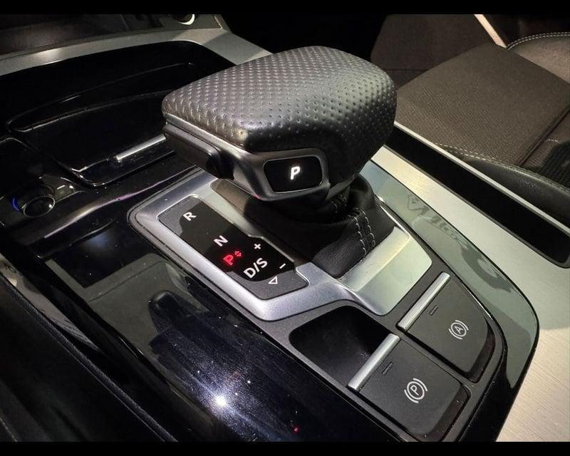Audi Q5 2ª serie 40 TDI quattro S tronic Design
