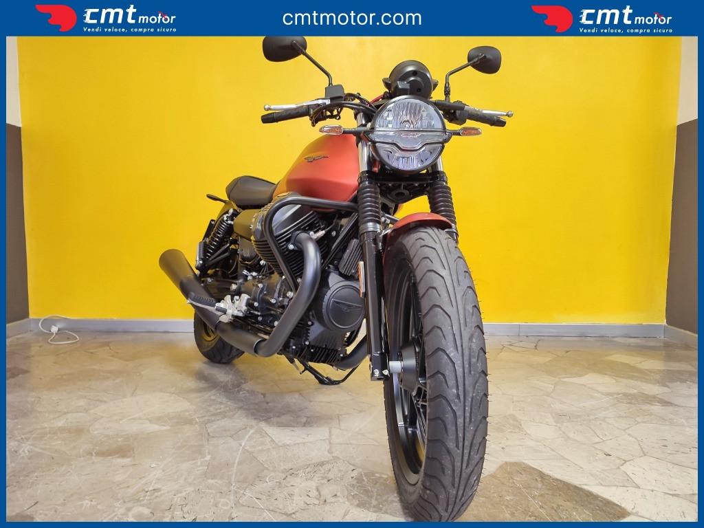 Moto Guzzi V7 - 2022