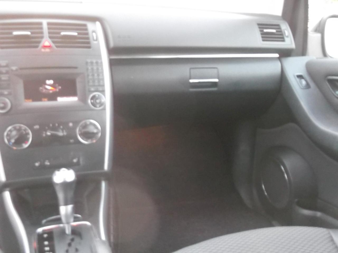 Mercedes B 180 CDI Automatic Full 2011