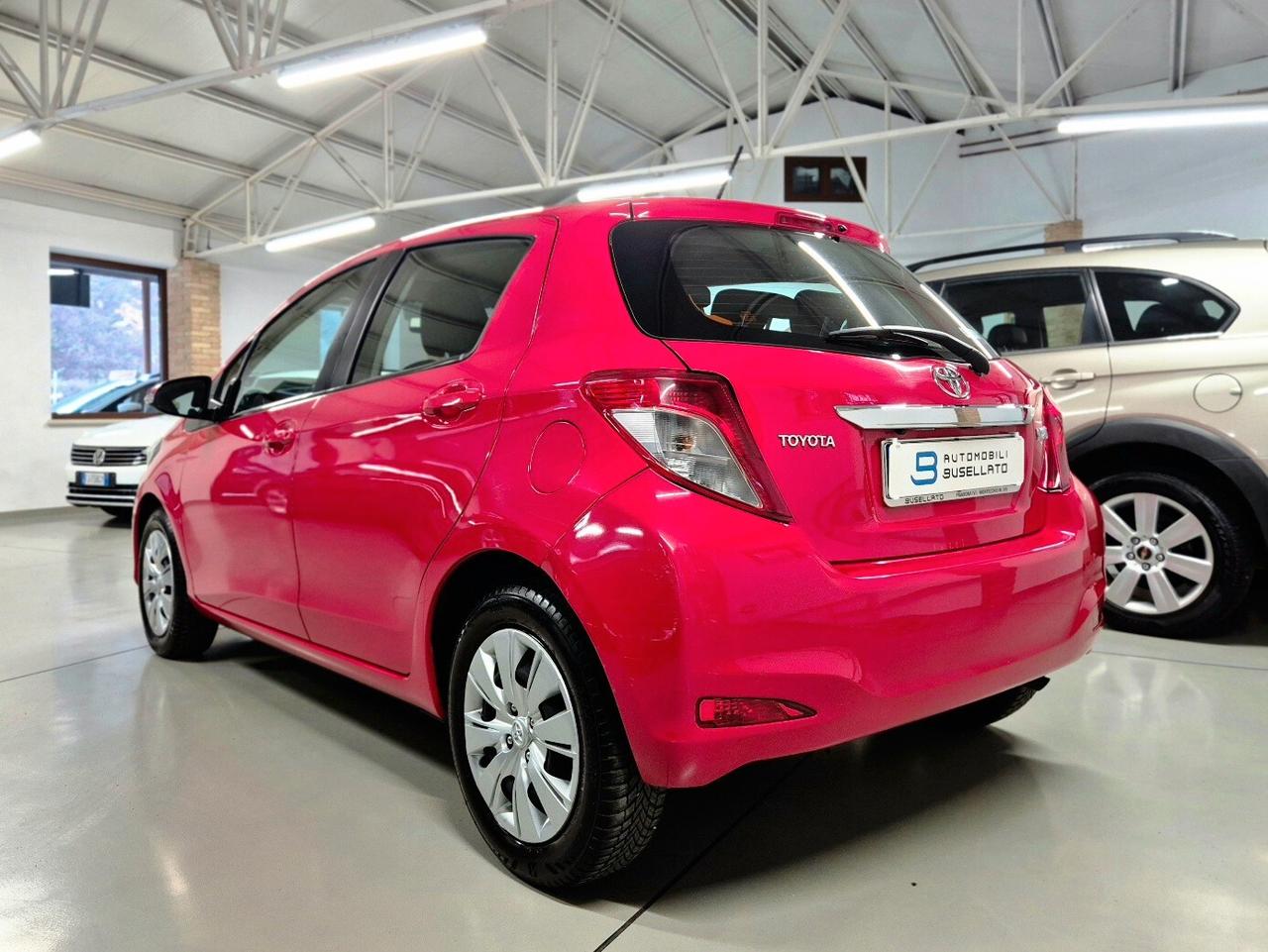 Toyota Yaris 1.0 5 porte Lounge