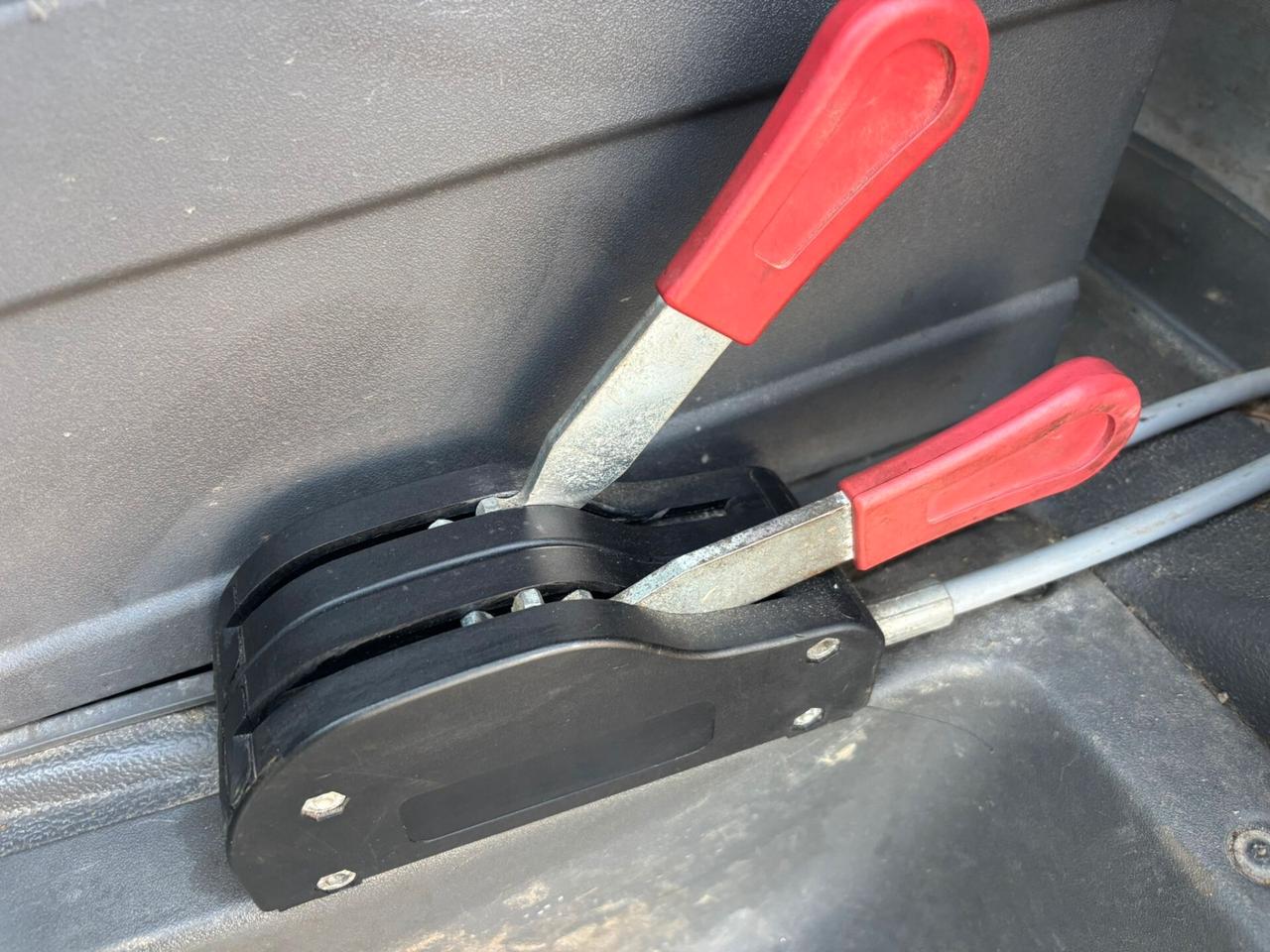 IVECO Daily 35C11 Ribaltabile Trilaterale – Pronto al lavoro