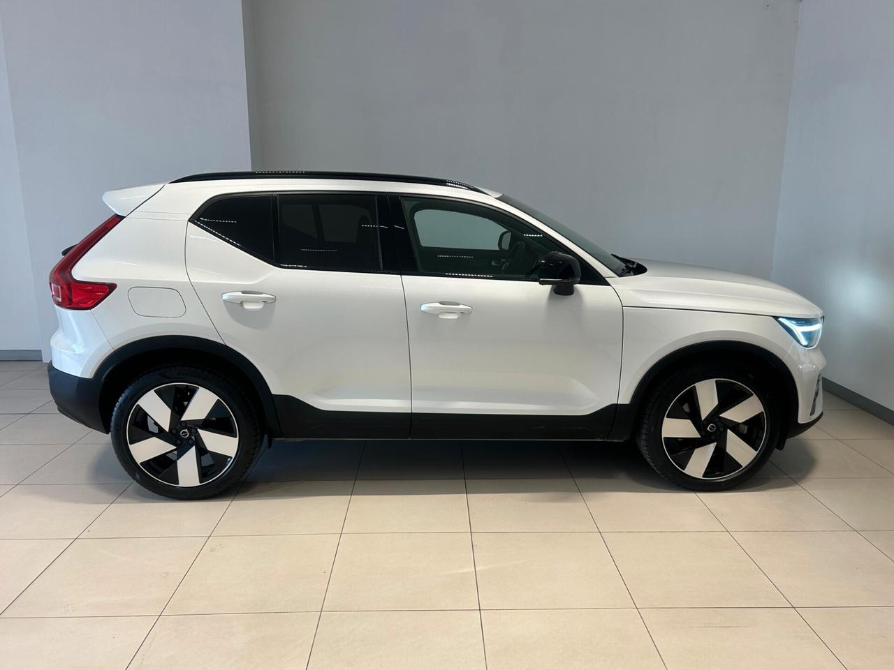 Volvo XC40 T5 Recharge Plug-in Hybrid aut. Plus Dark