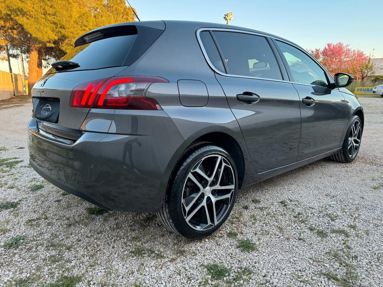 PEUGEOT 308 1.5 BLUEHDI 130CV EAT8 ALLURE 2019