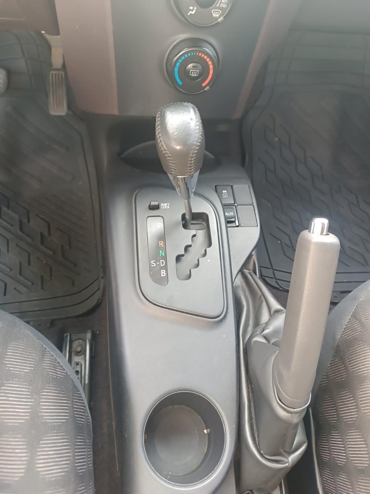 Toyota iQ 1.0 Multidrive Versione Lancio