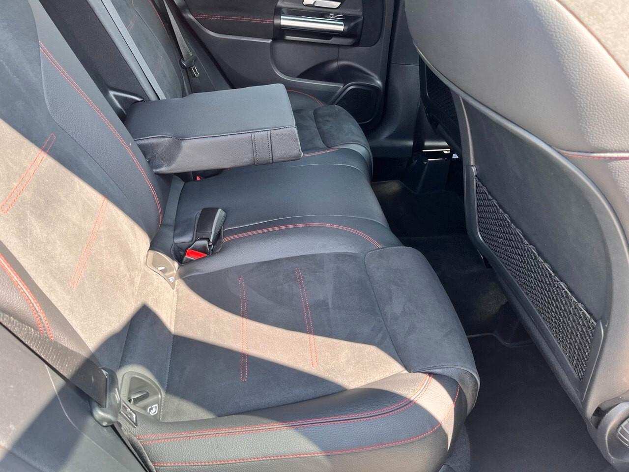 Mercedes-benz B 180 B 180 d Automatic