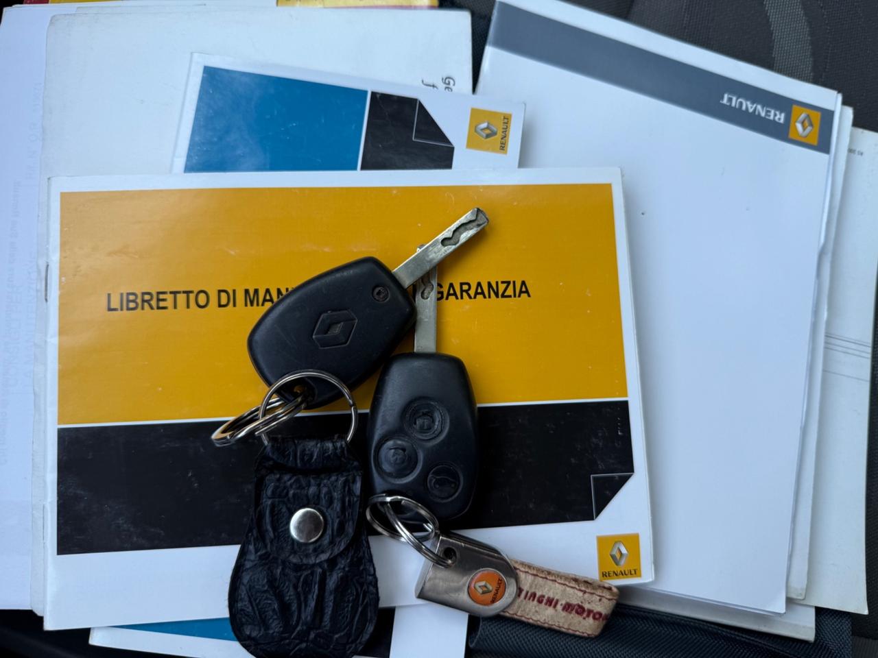 Renault Kangoo 1.5 dCi 85CV 5 POSTI POCHI KM