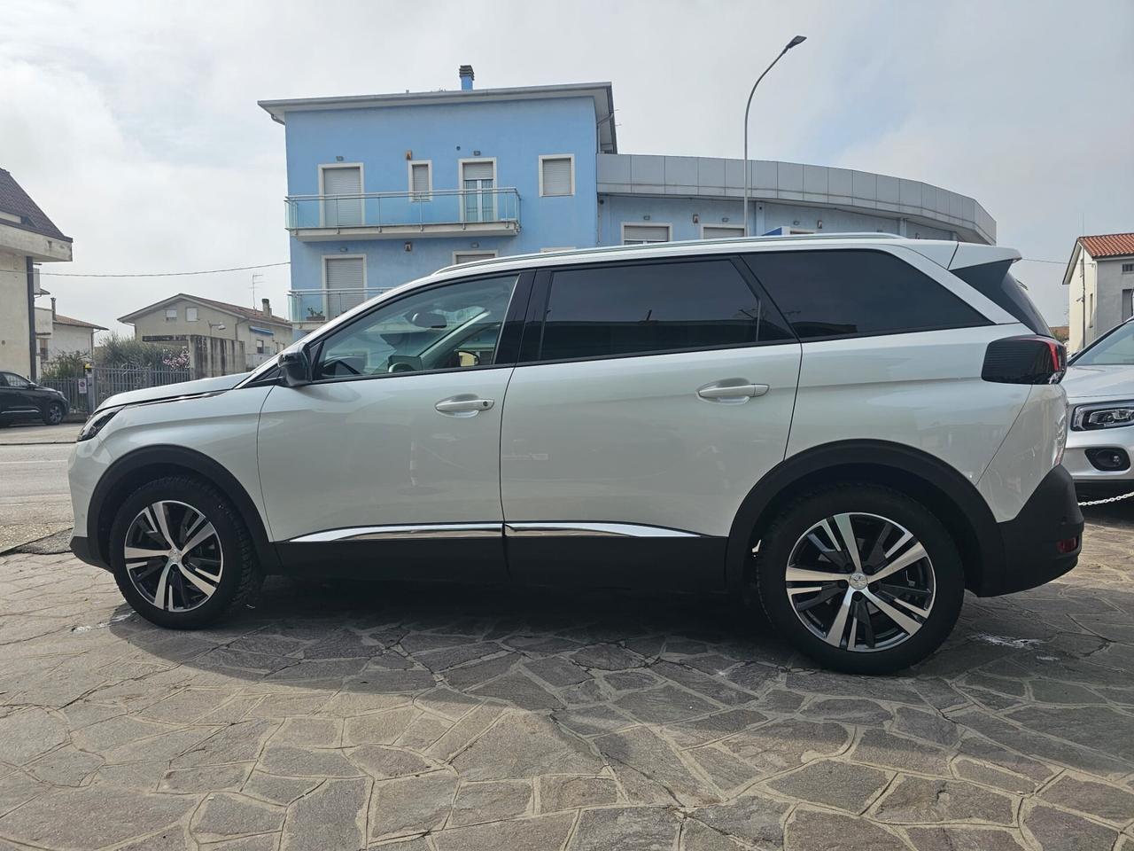 Peugeot 5008 BlueHDi 130 S&S EAT8 Allure Pack