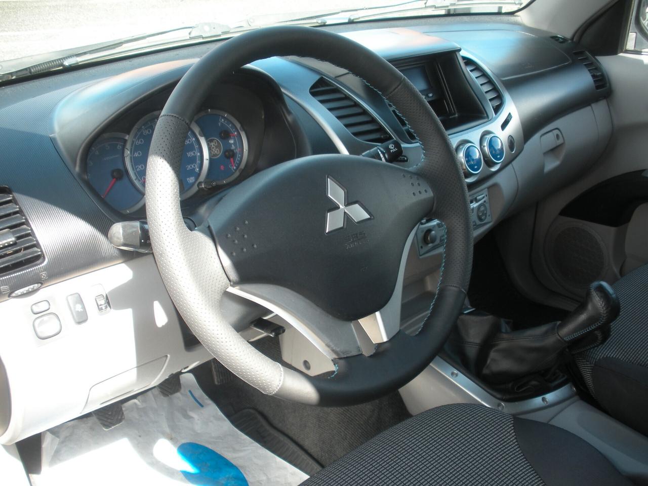 Mitsubishi L200 2.5 DI-D/136CV Double Cab Intense