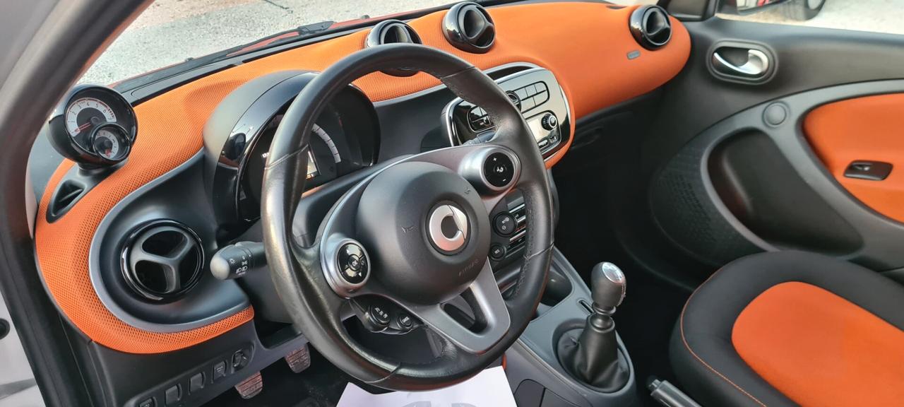 Smart ForFour 90 0.9 Turbo Passion NESSUN OBBLICO DI FINANZIAMENTO GAR.12 MESI