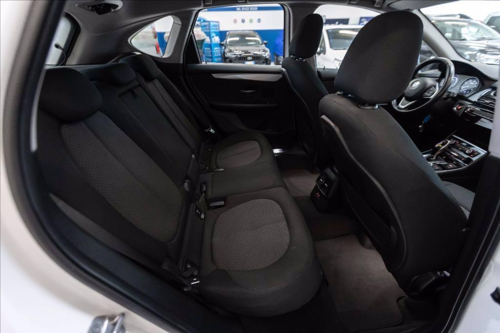 BMW 218d Active Tourer Business auto del 2019
