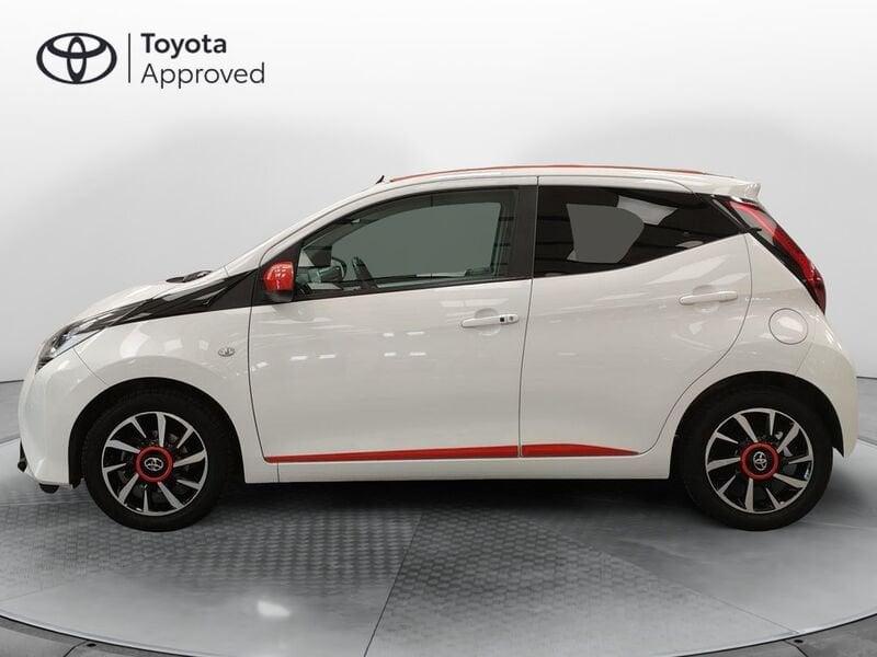 Toyota Aygo 1.0 VVT-i 72 CV 5 porte x-wave orange MMT