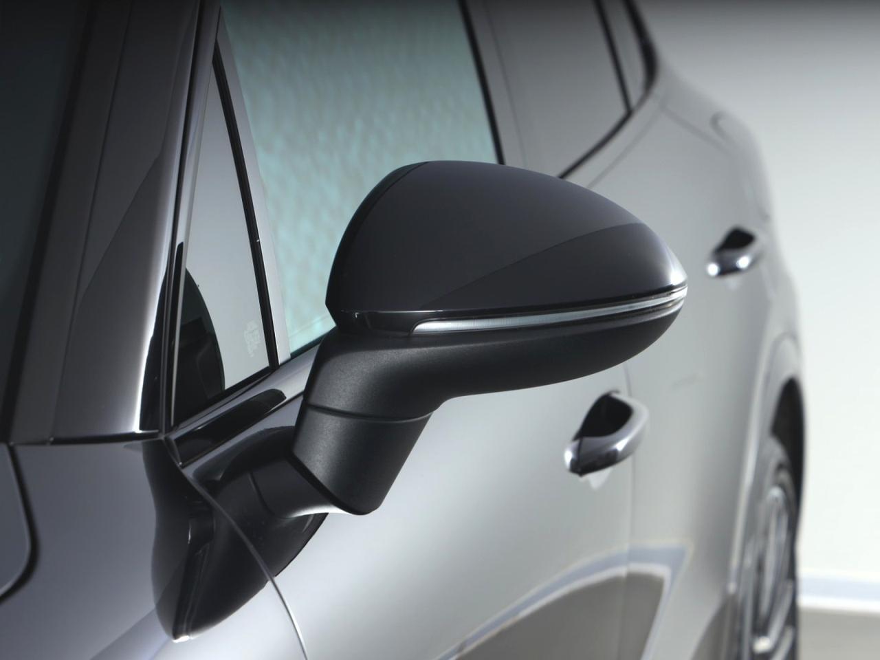 Porsche Cayenne 3.0 e-hybrid tiptronic